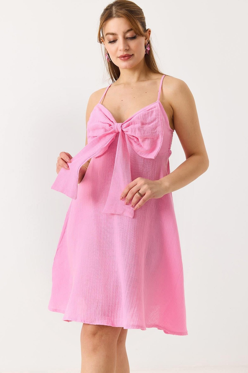 Kadın Büyük Fiyonk Detaylı Müslin Askılı Mini Elbise Pembe