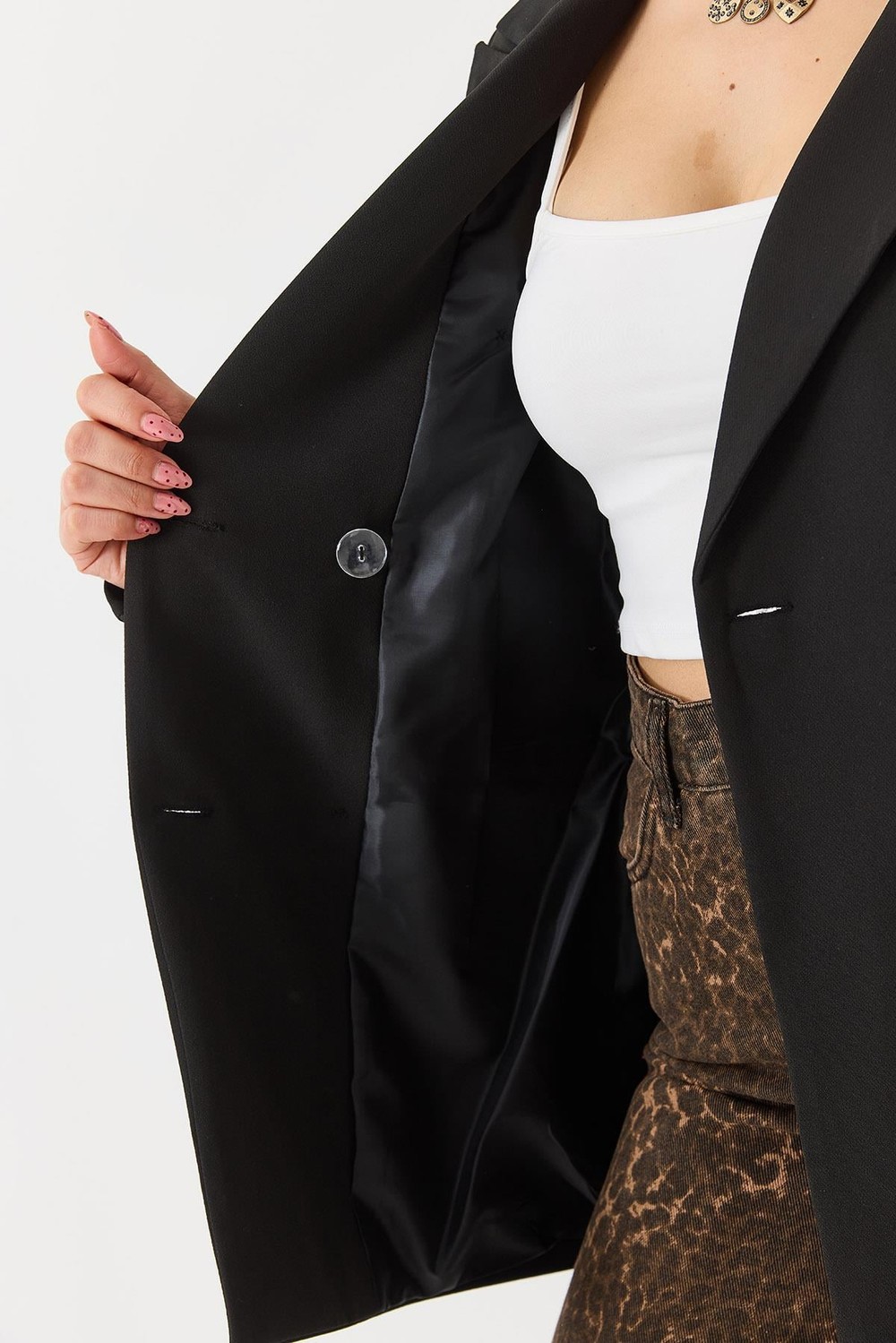 Kadın Düğmeli Tam Kalıp  Blazer Ceket Siyah