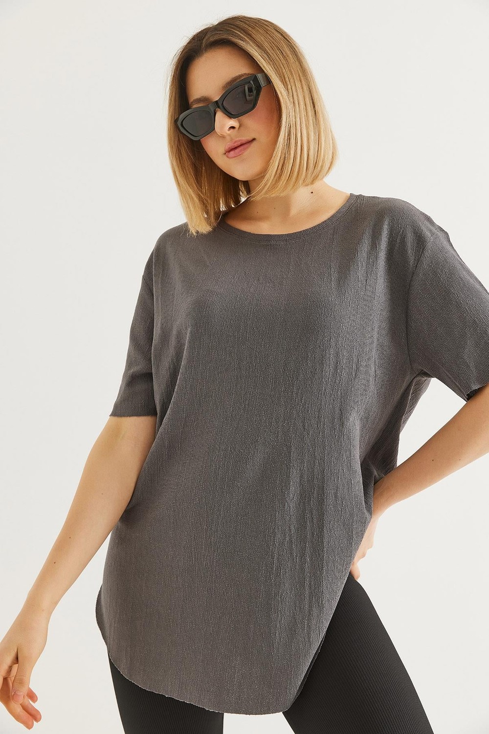 Bisiklet Yaka  Kısa Kol Basic Tshirt Gri