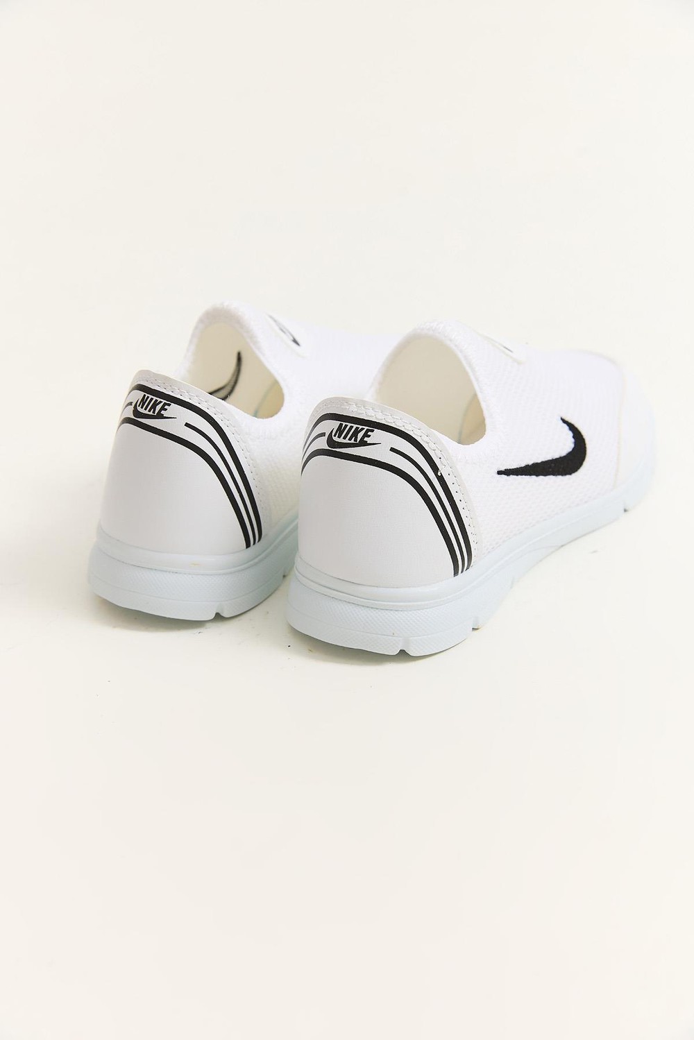 Bağcıksız Model Comfort  Spor Ayakkabı Beyaz