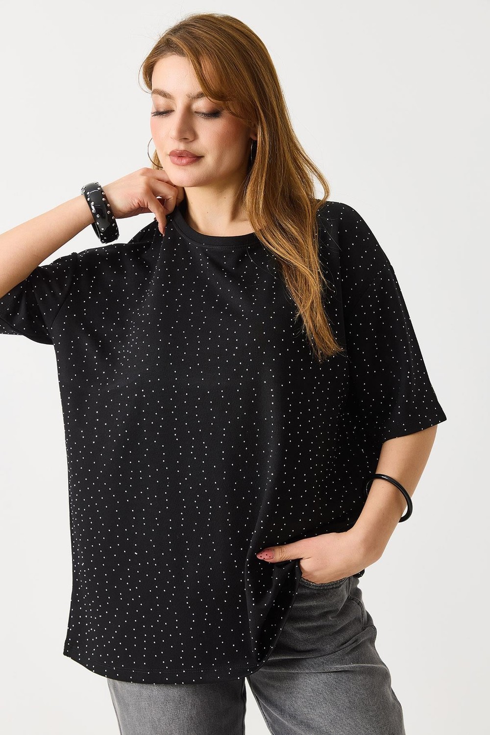 Kadın Taş Detaylı Bsiklet Yaka Oversize Tshirt Siyah