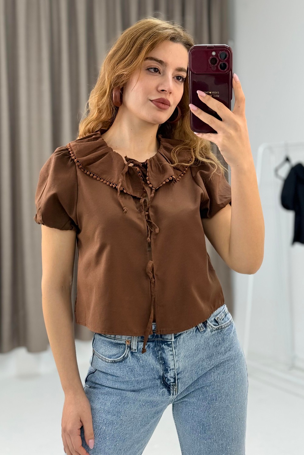 Kadın Bebe Yaka Kısa Kol İpli Bluz Kahverengi