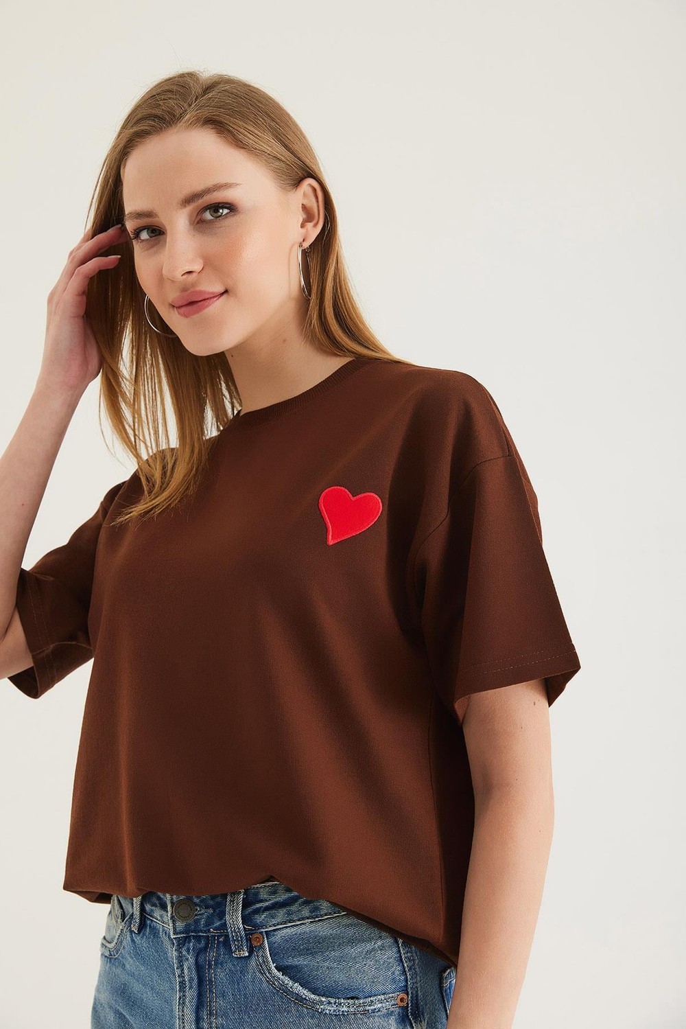 Bisiklet Yaka  Kısa Kol Basic Tshirt Kahve