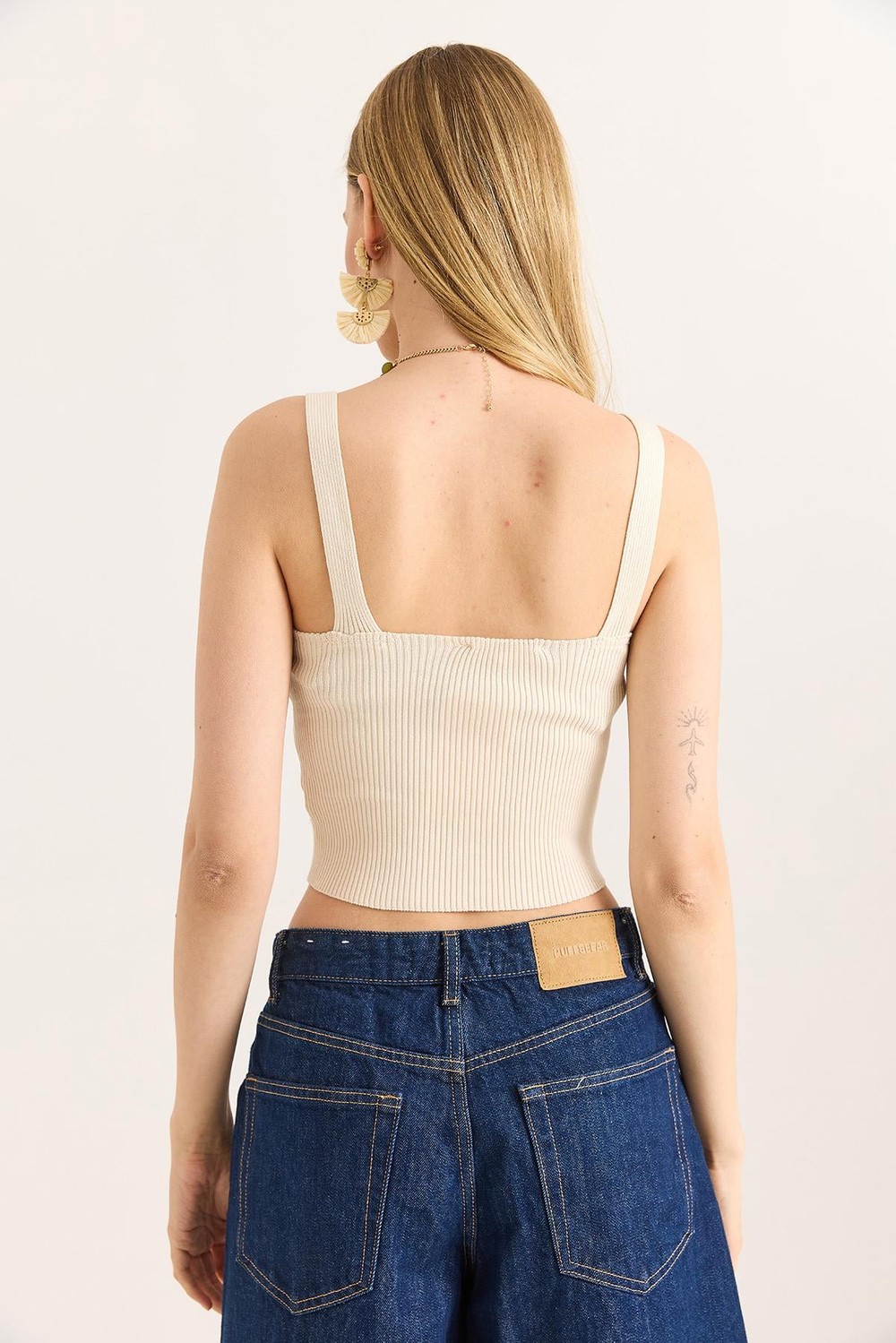 Gül Motifli Triko Crop Bluz Bej