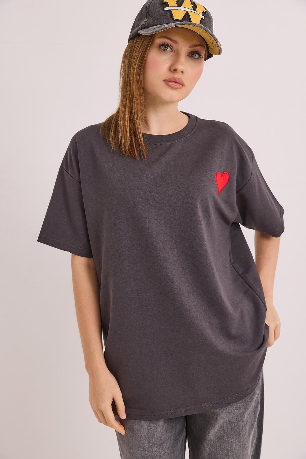 Bisiklet Yaka  Kısa Kol Basic Tshirt Füme