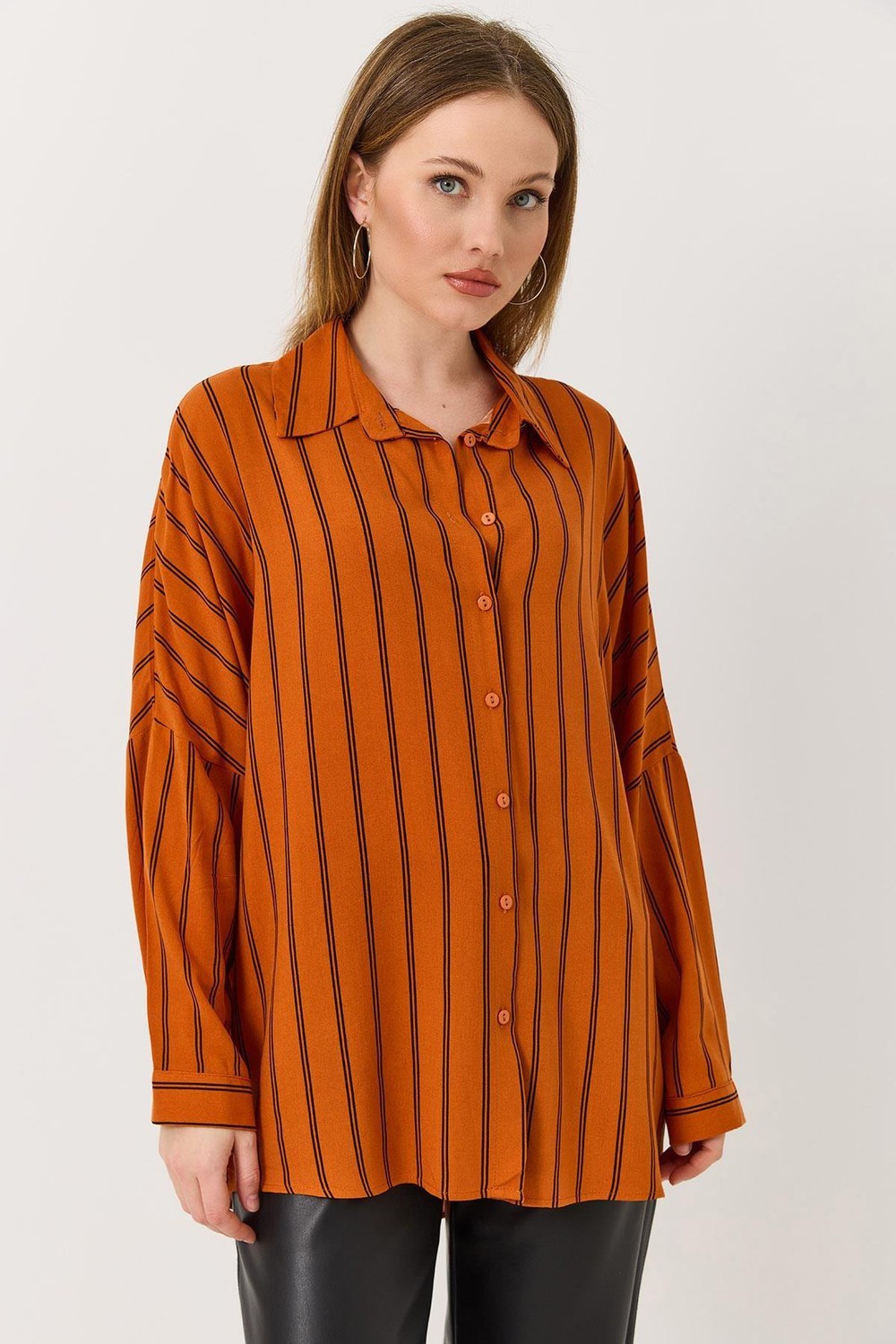 Kadın Oversize Çizgi Desenli Gömlek Turuncu