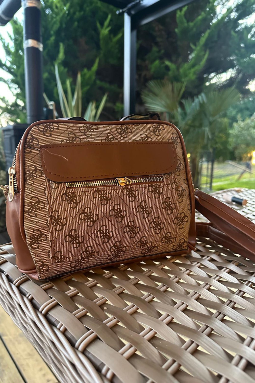 Taba Şık Bölmeli Omuz Çantası