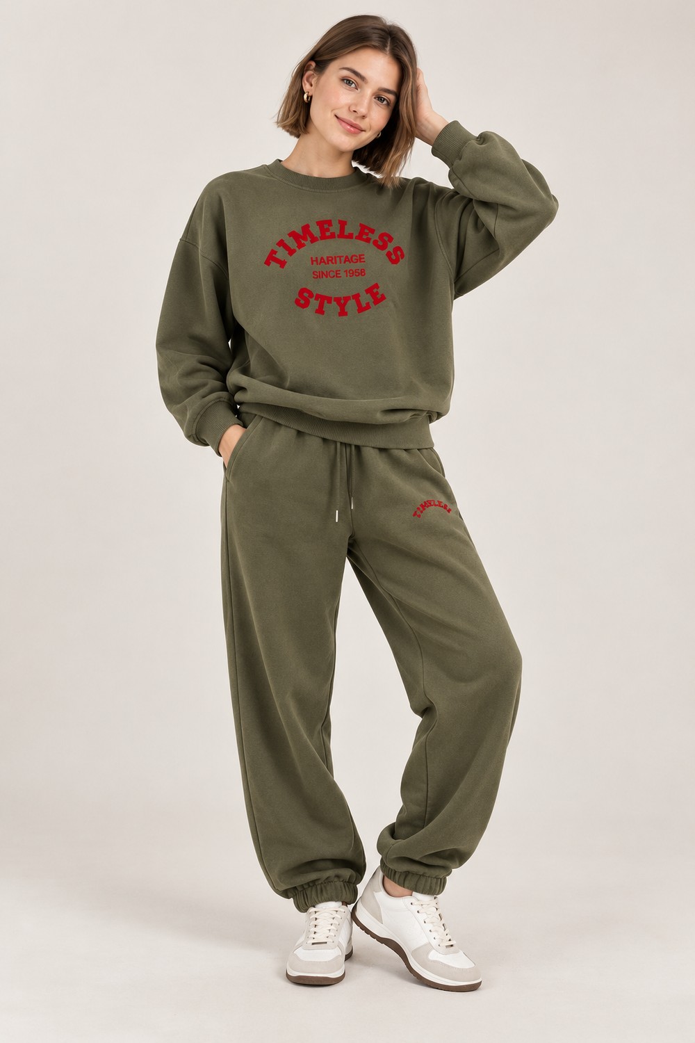 Kadın Ayıcık Baskılı Bisiklet Yaka Oversize Sweatshirt Haki