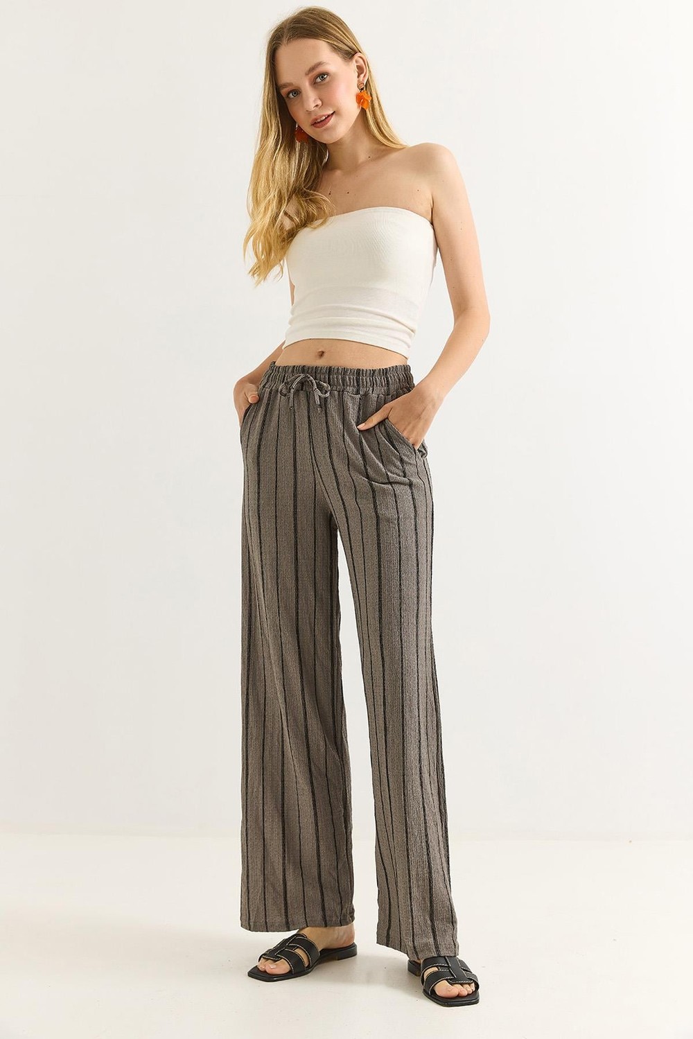 Bürümcük Çizgili Rahat Kesim Pantalon Füme