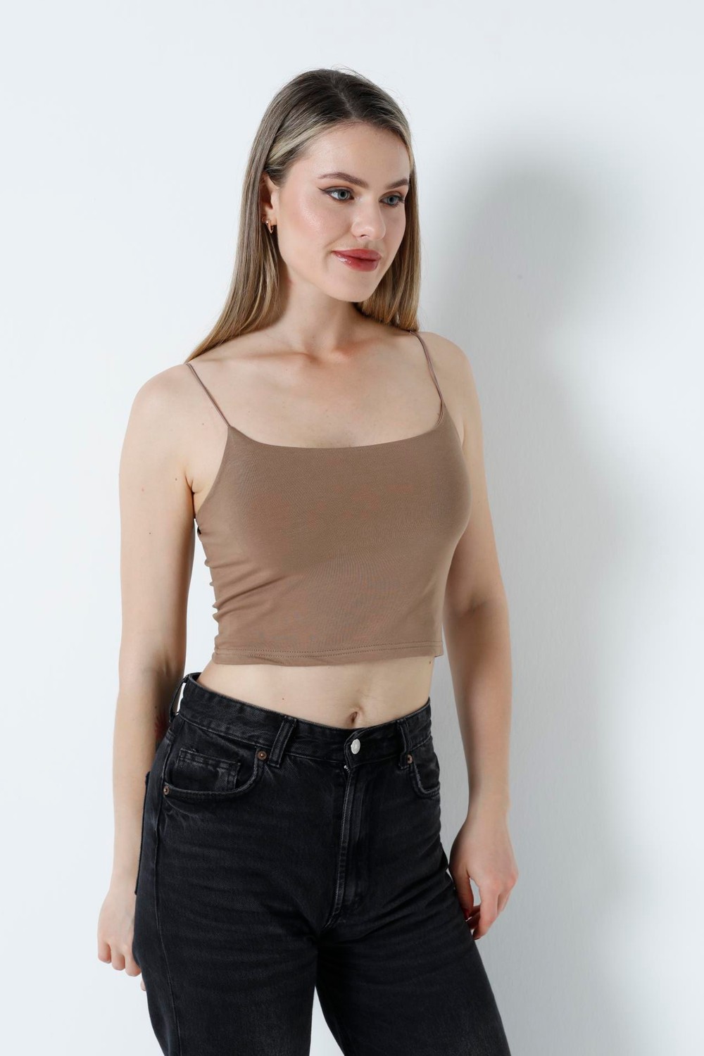 İp Askılı Crop Bluz Kahverengi