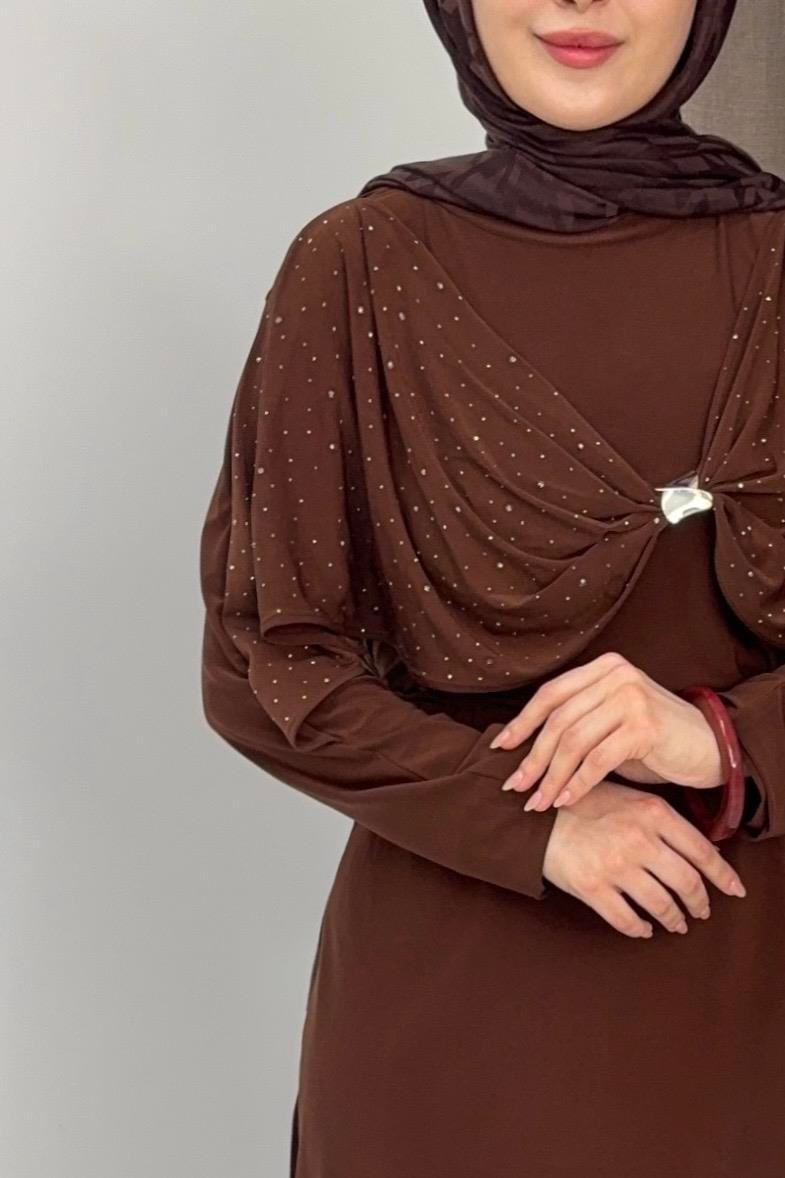 Kadın Beli Kemer Detaylı Taşlı Sandy Takım Kahverengi
