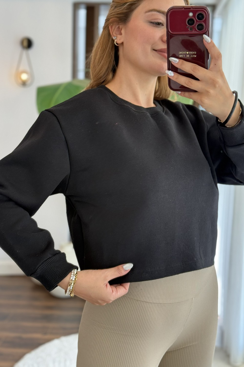 Kadın Bisiklet Yaka Sweatshirt Siyah