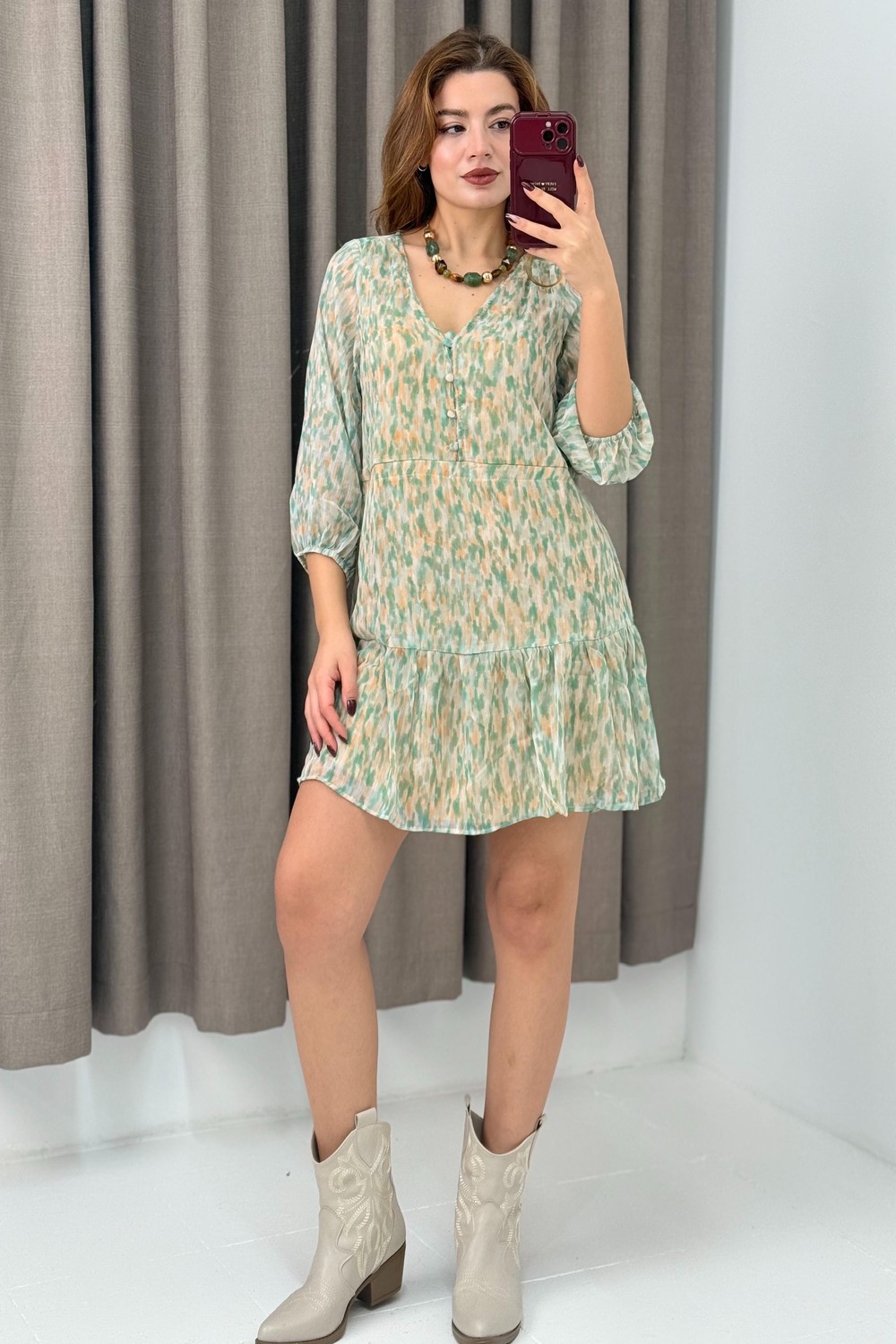 Astarlı V yaka Özel Tasarım Şifon Elbise Yeşil