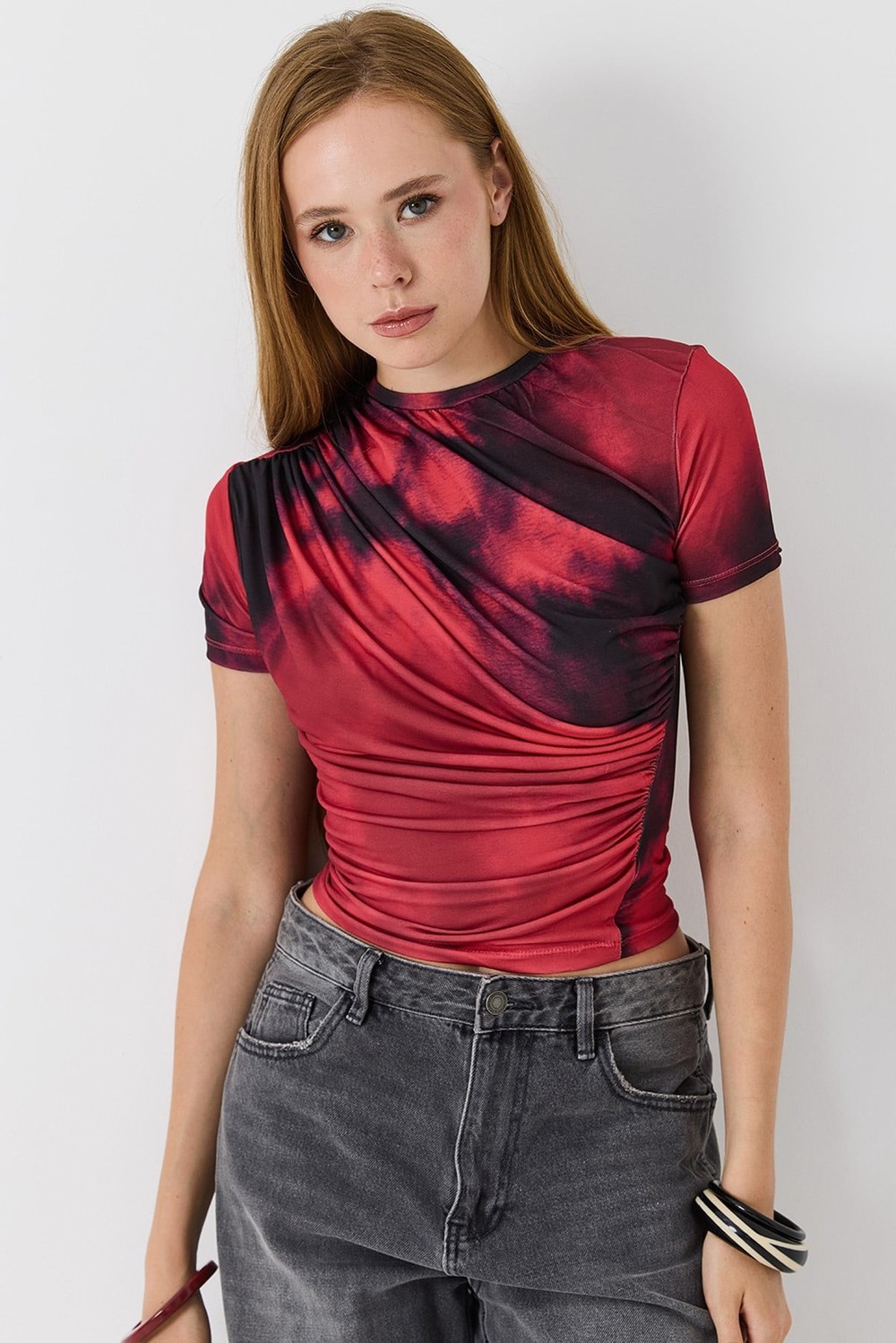 Kadın Drapeli Dijital Baskı İki Renkli Tshirt Kırmızı