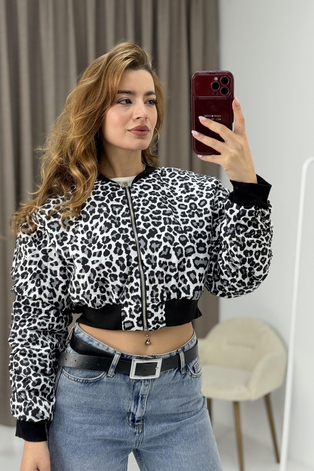 Leopar Desen Crop Şişme Mont Gri 