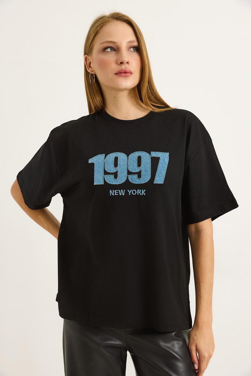 Baskılı Oversize Bisiklet Yaka Tshirt Siyah