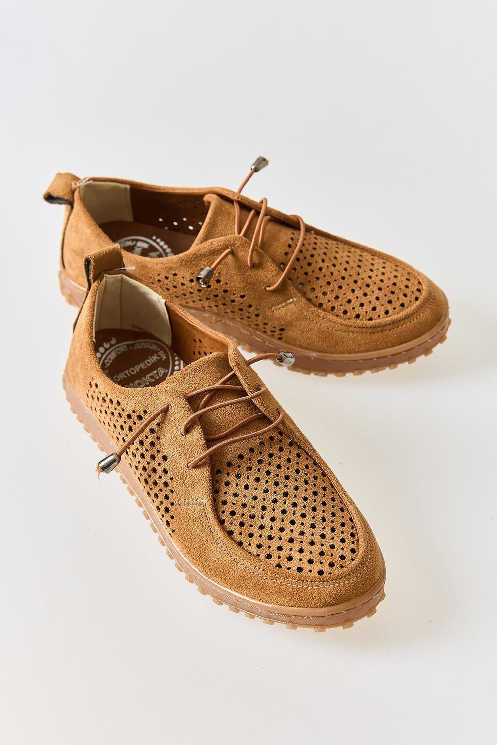 Kadın Casual Delikli Süet Ayakkabı Camel