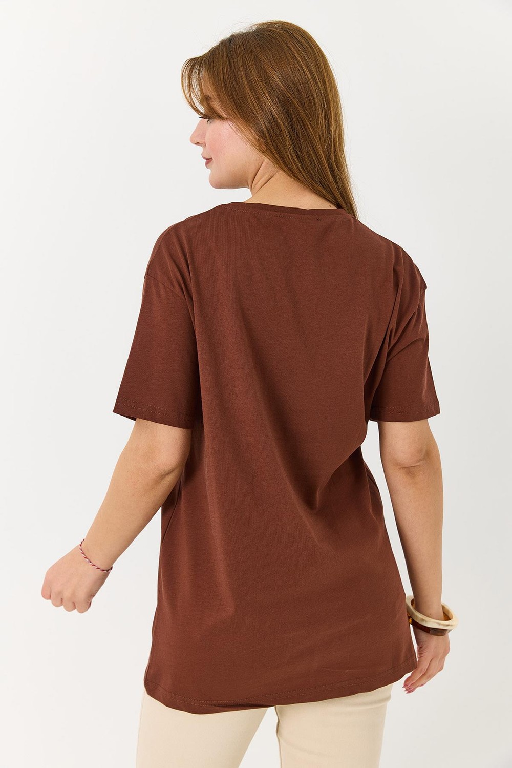 Kadın Bisiklet Yaka Motor Baskılı Tshirt Kahverengi