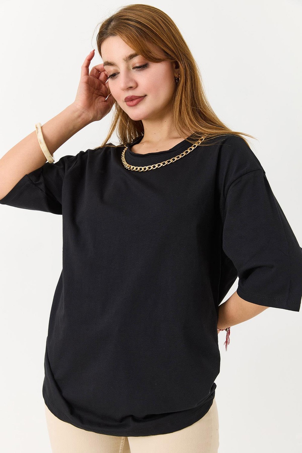 Kadın Yakası Gold Zincirli Bisiklet Yaka Tshirt Siyah