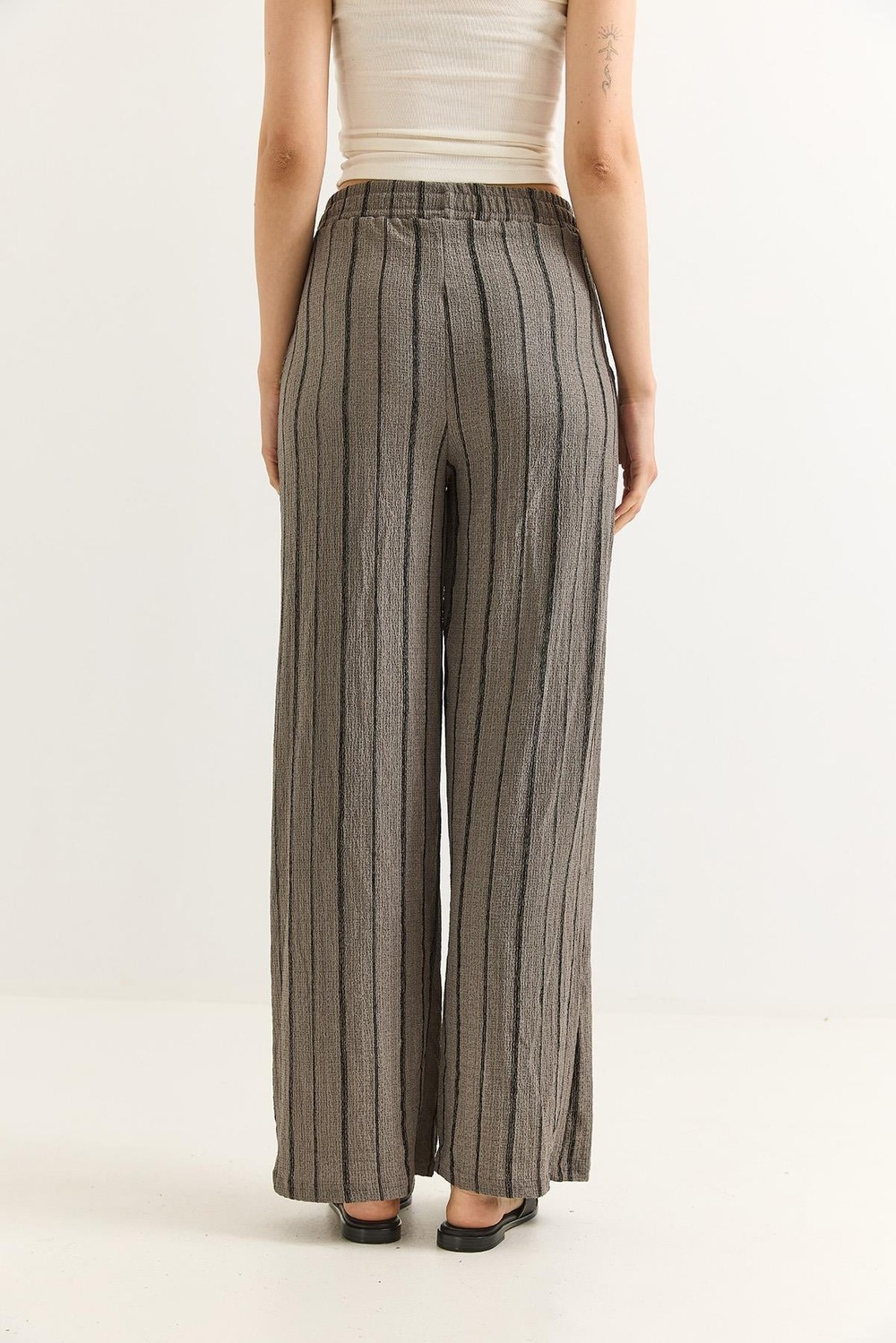 Bürümcük Çizgili Rahat Kesim Pantalon Füme