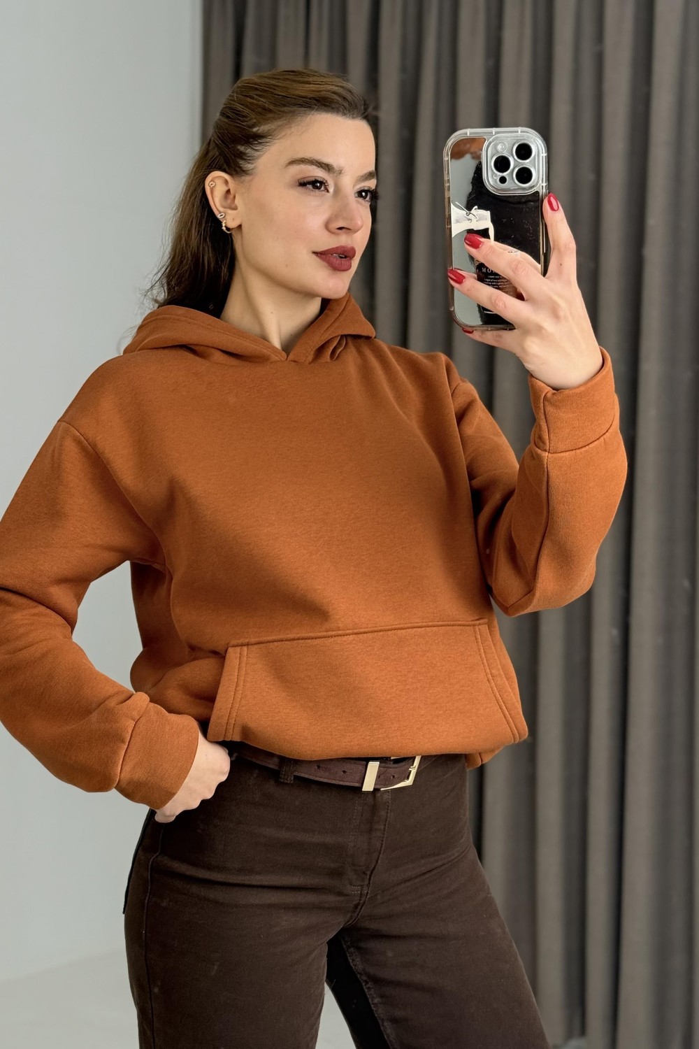 Üç İplik Kiremit Şardonlu Kangru Cepli Kapişonlu Sweat