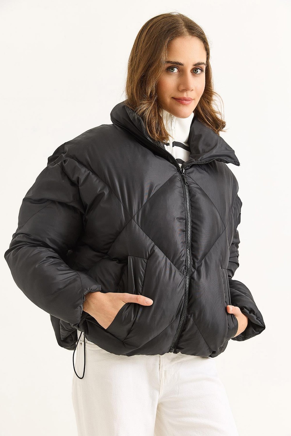 Kadın Oversize Alttan Lastikli Siyah Şİşme Mont