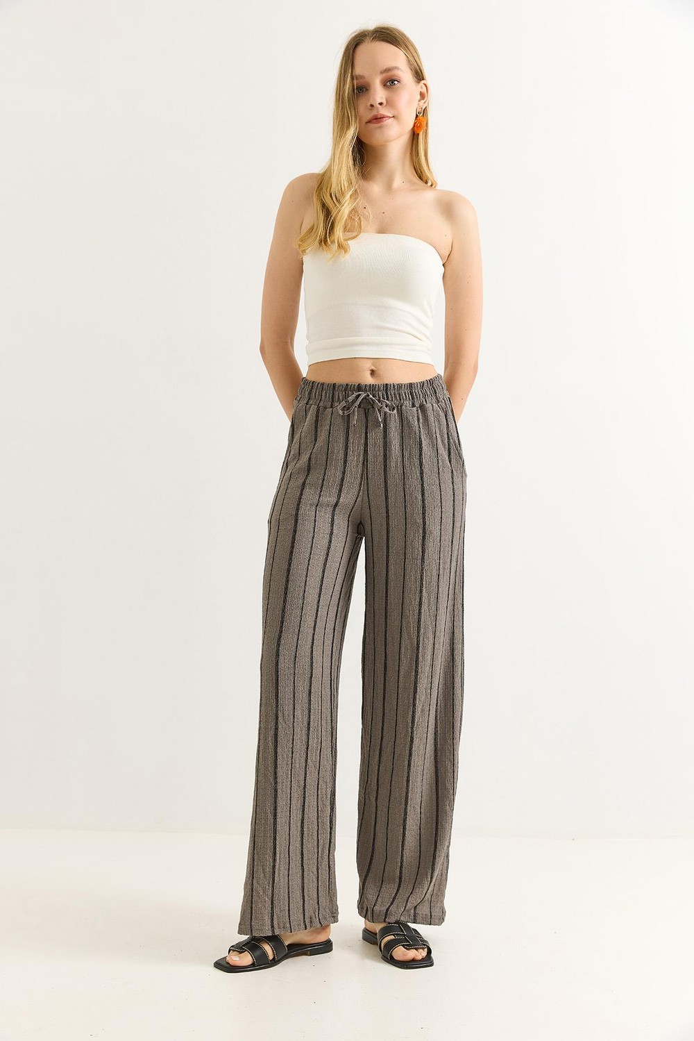 Bürümcük Çizgili Rahat Kesim Pantalon Füme