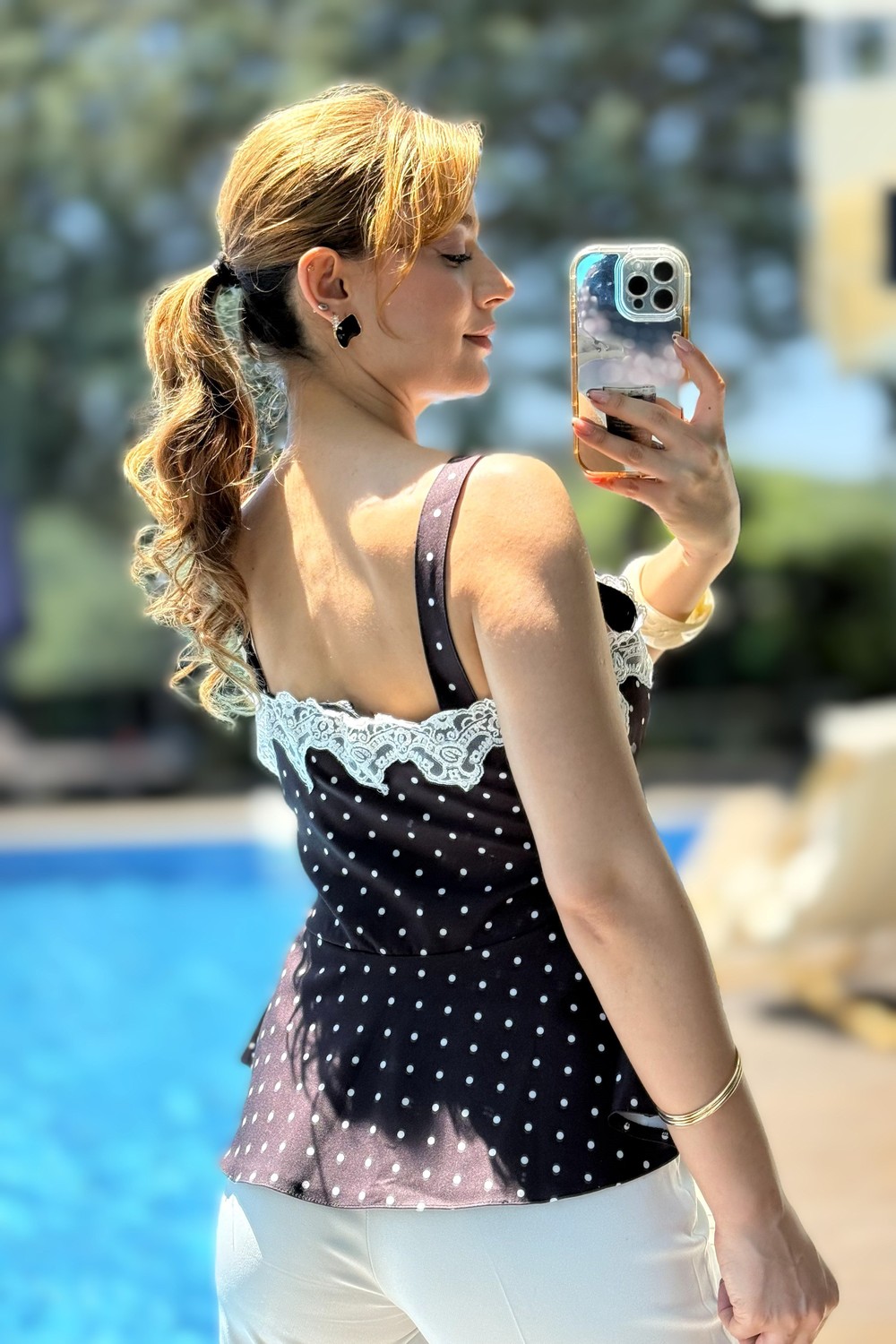 Kadın Çan Model Askılı Crop Bluz Siyah