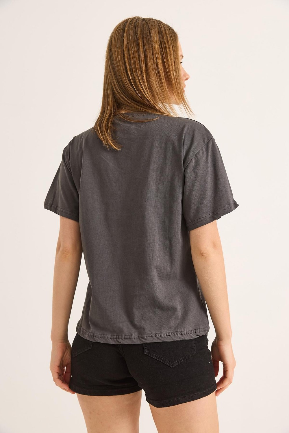 Fiyonk Detaylı Fit Pamuk Tshirt Füme