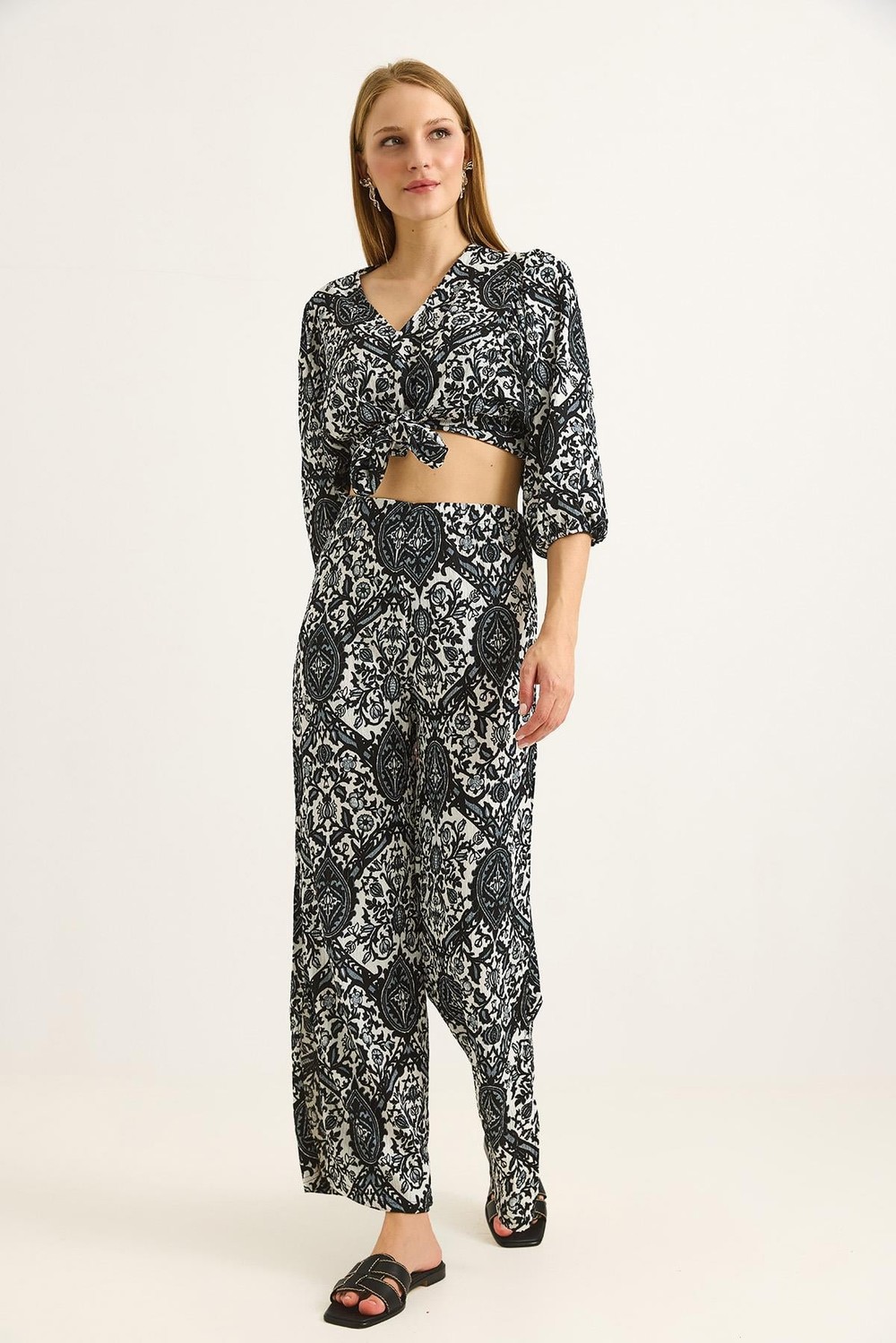 Bağlamalı Crop Bluz Pantolon İkili Takım Siyah