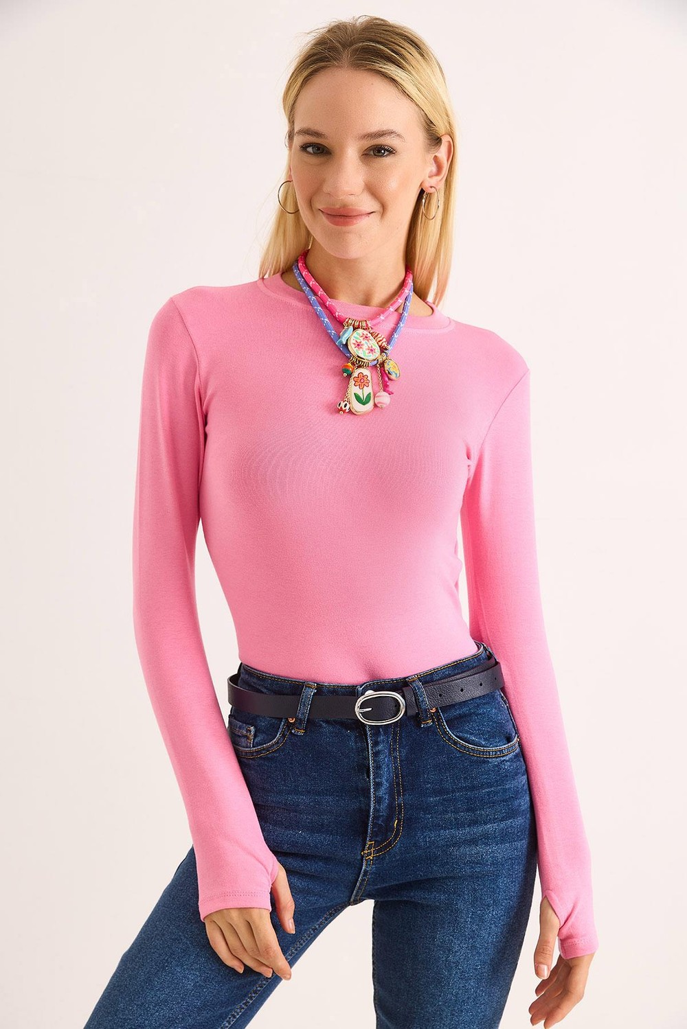 Kadın Parmak Geçirmeli Uzun Kollu Düz BLuz Pembe