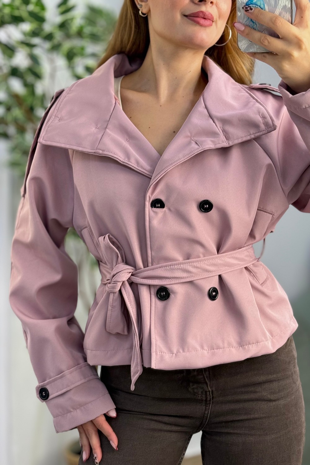 Kadın Dik Yaka Cepli Kuşaklı Kısa Trenckot Pembe
