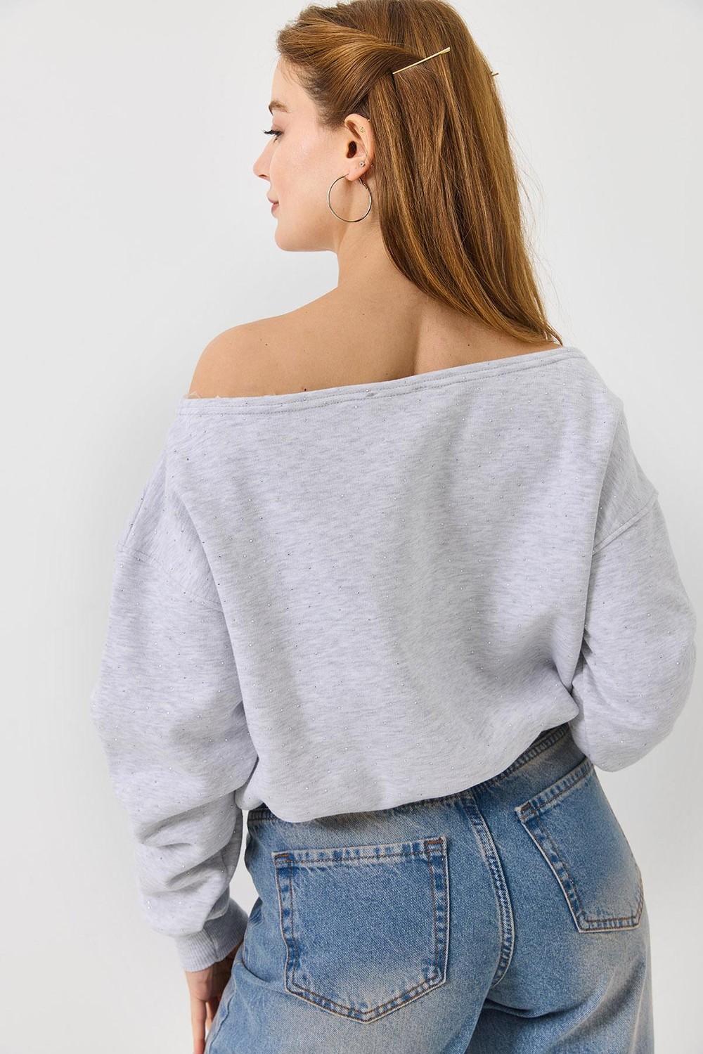 Kadın Gri Kayık Yaka Üç İplik Şardonlu Sweat