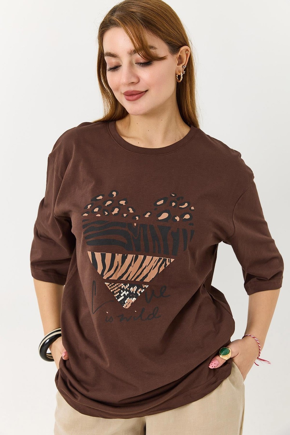 Kadın Kalp Baskılı Bisiklet Yaka Tshirt Kahverengi