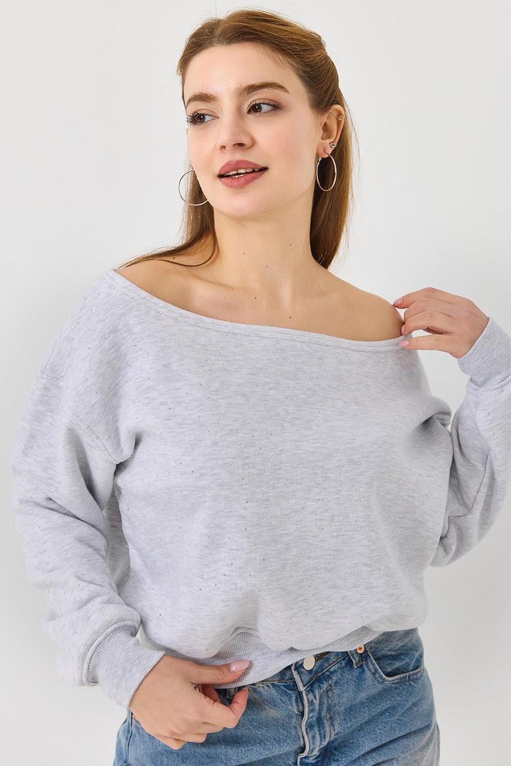 Kadın Gri Kayık Yaka Üç İplik Şardonlu Sweat