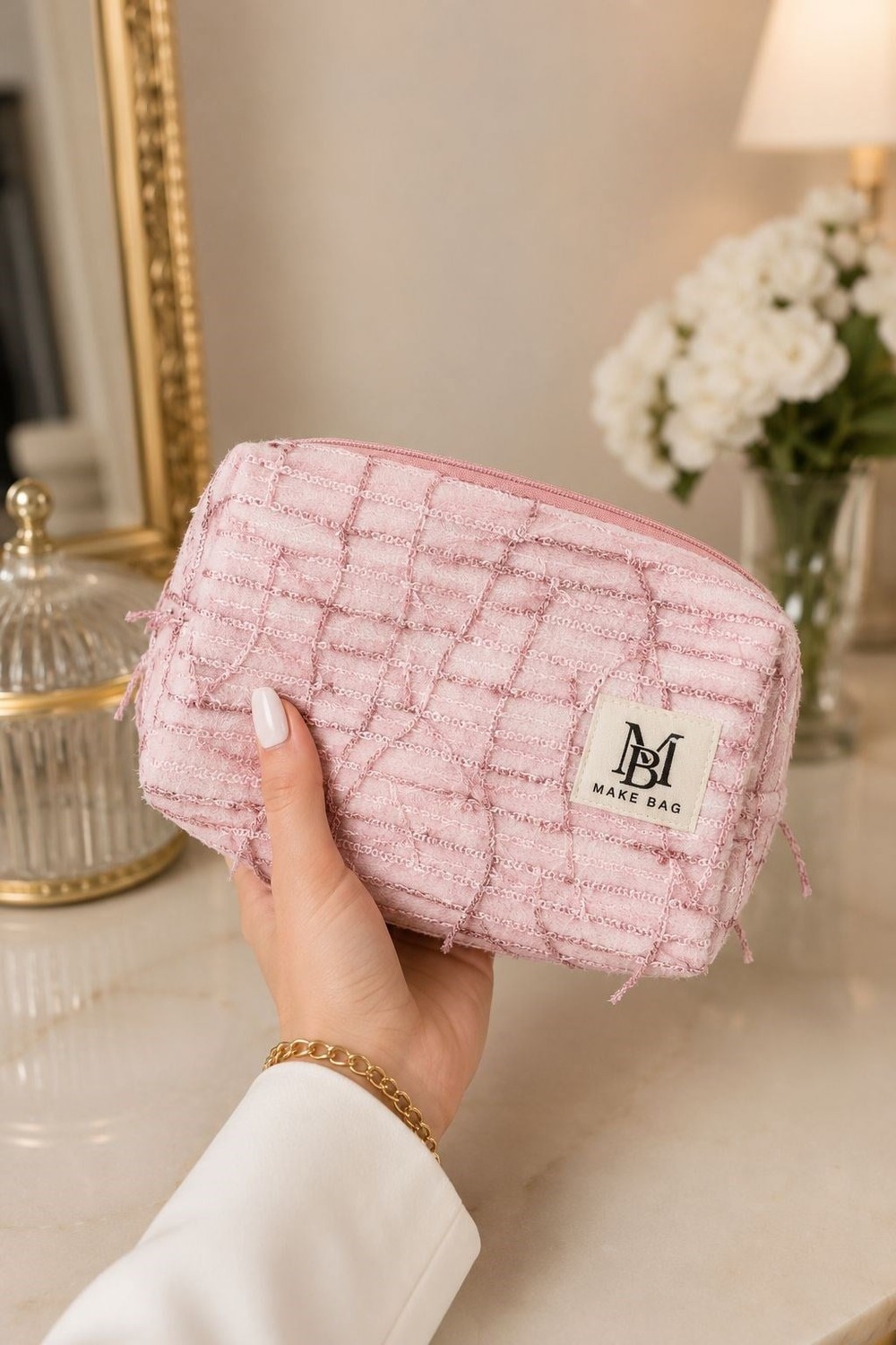 Kadın Boncuklu 23X13 Ölçülü Makyaj Çantası Pembe