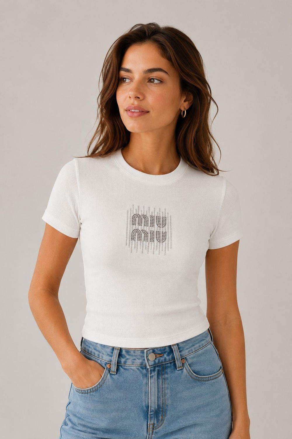 Kadın Bluz Yazı Taşlı Şık Crop Bluz Beyaz