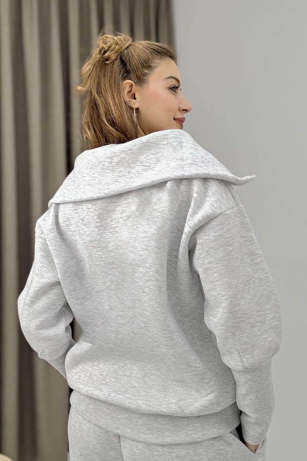 Kadın Fermuarlı Spor Esnek Sweatshirt Gri