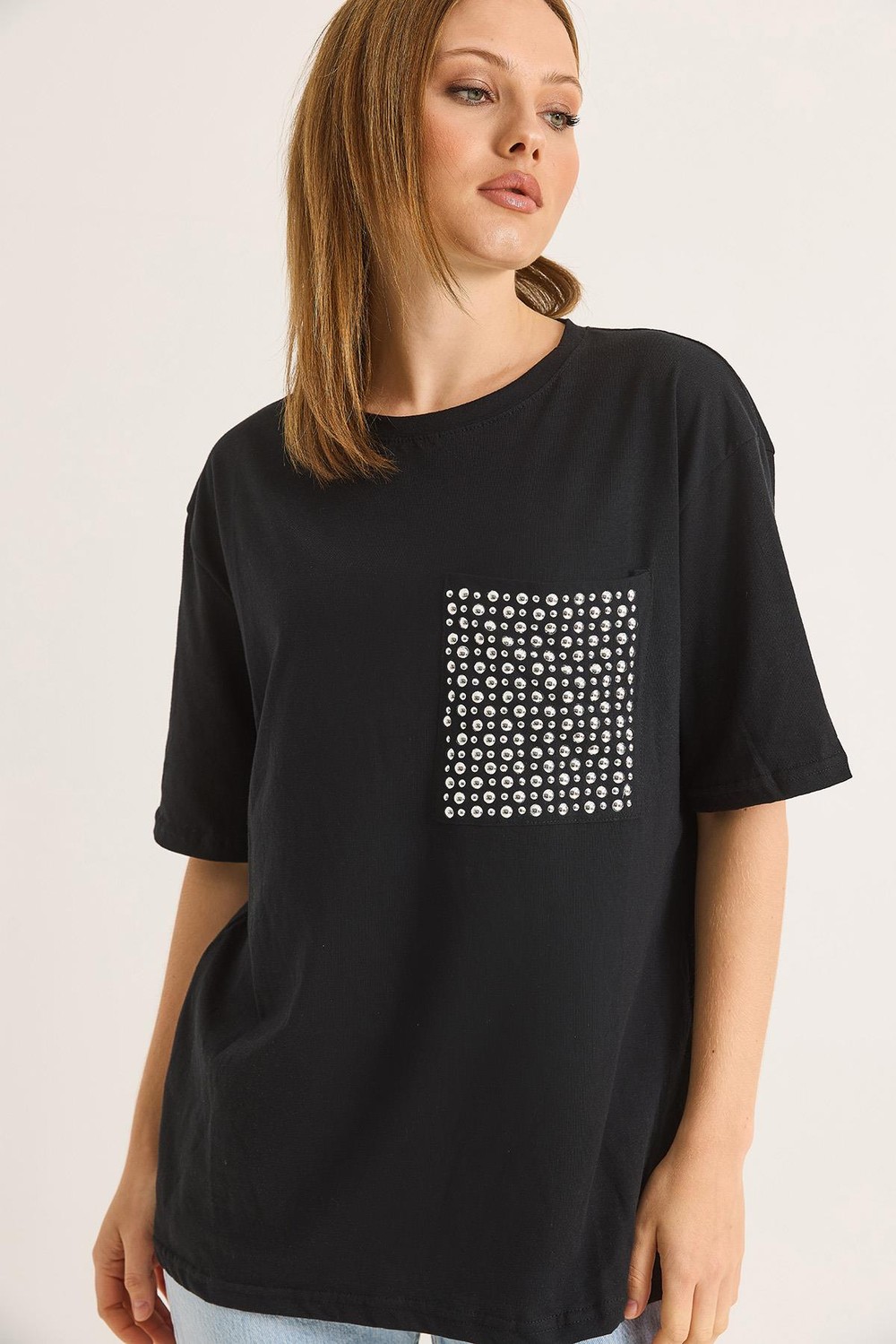 Bisiklet Yaka Taş Detaylı Cepli Tshirt Siyah