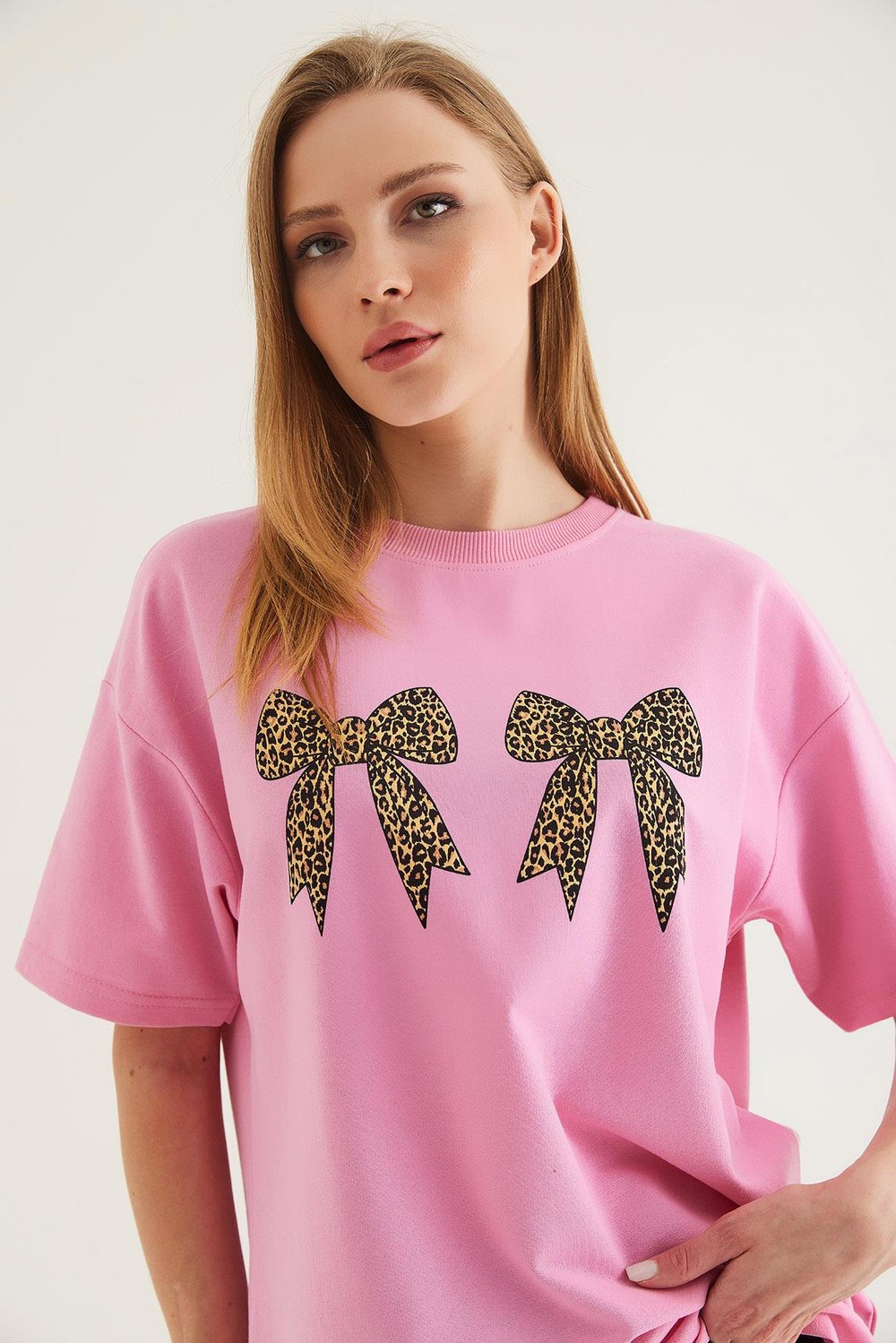 Kurdele Baskı Detaylı Basic Tshirt Pembe