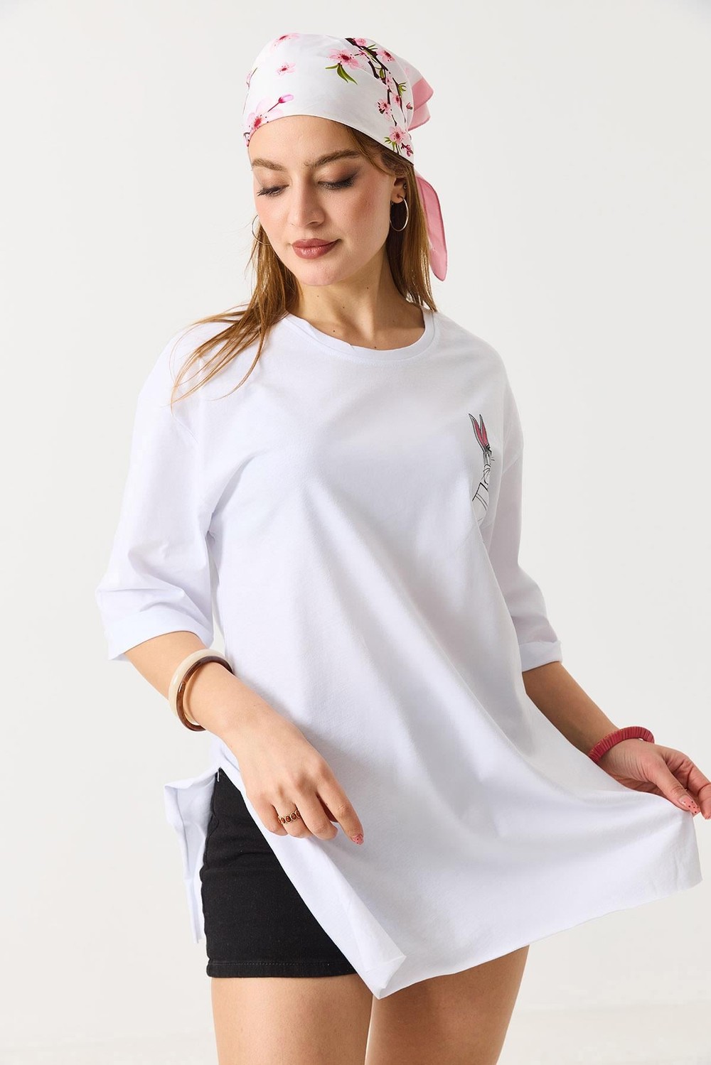 Kadın Yanları Yırtmaçlı Oversize  Basic Tshirt  Beyaz