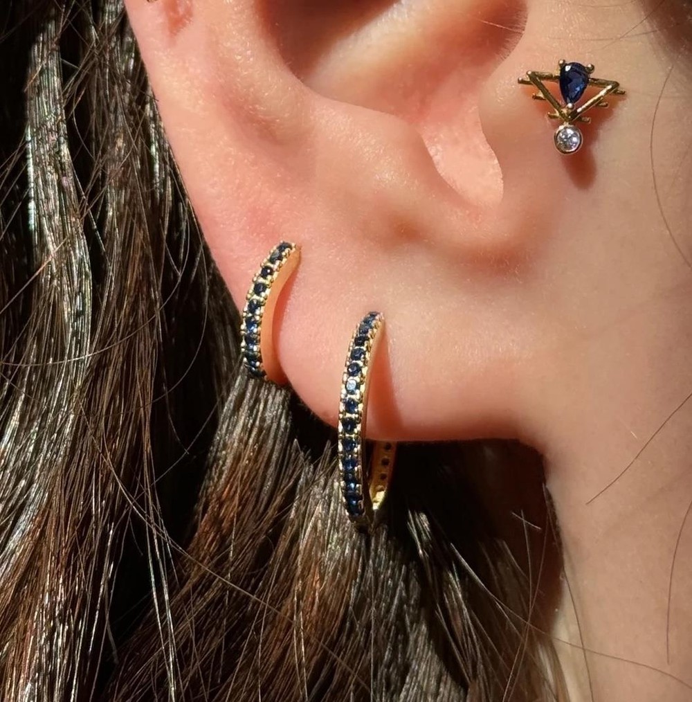 232 Gold Piercing
