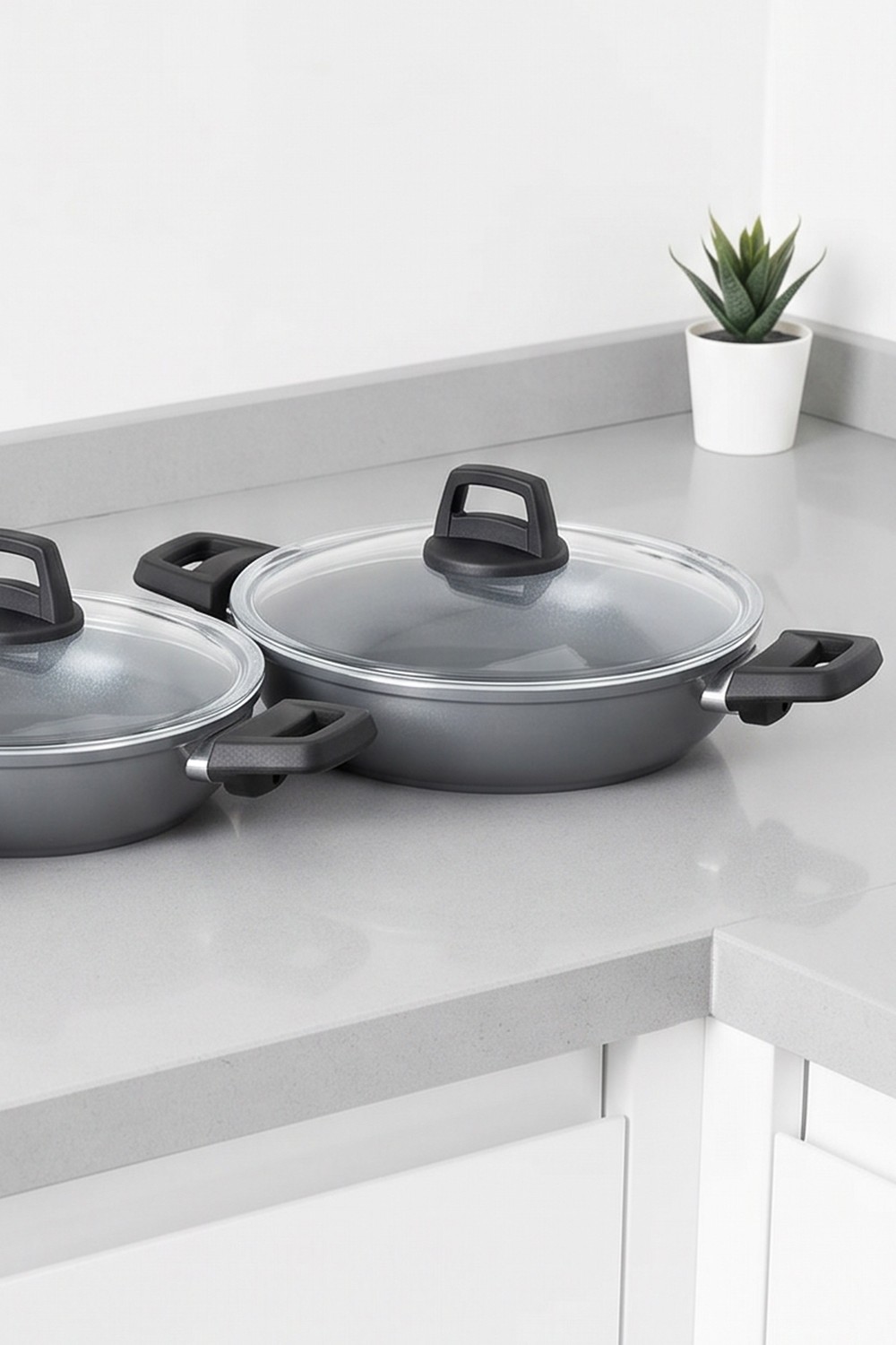 Taç Master Ceramica Cam Kapaklı 6 Parça Seramik Sahan Seti Gri (18-20-22 cm)