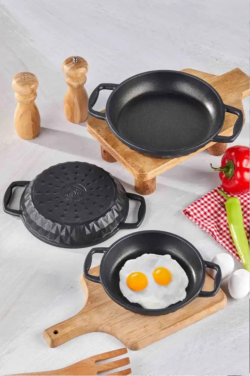 Taç Bella Döküm Kapak 10 Parça Tencere ve Sahan Seti