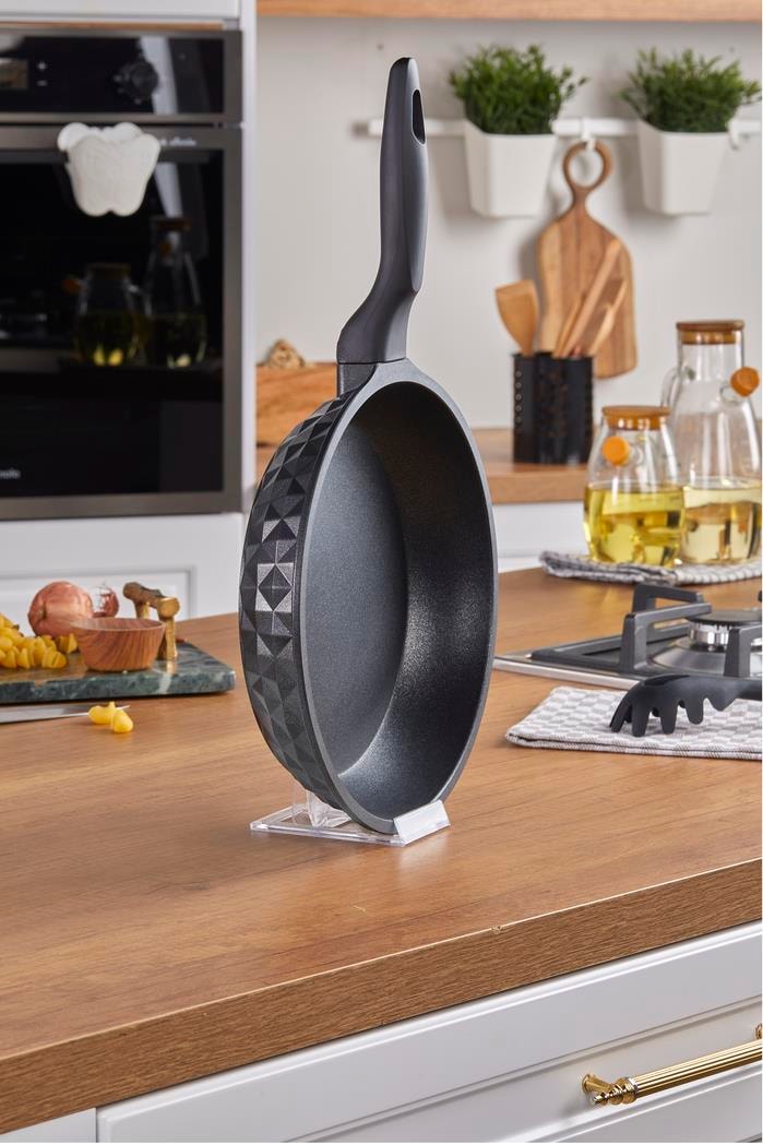 Taç Bella Döküm Tava 26 Cm Siyah