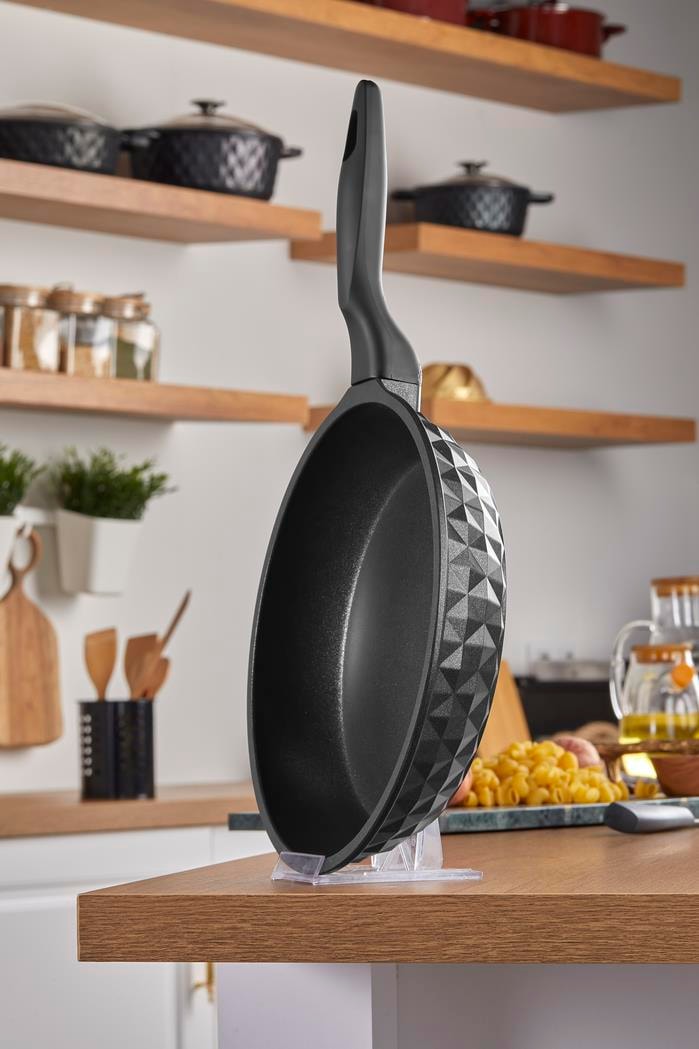 Taç Bella Döküm Tava 26 Cm Siyah