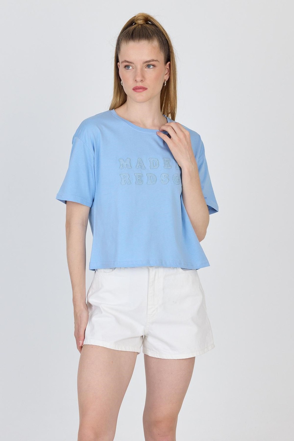 Bebe Mavi Yazı Nakışlı Crop Tişört 25259