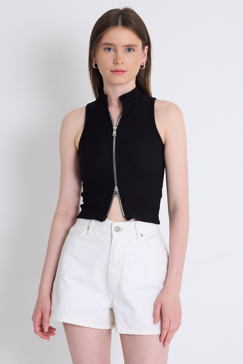 Kadın Body-Siyah Fermuar Detaylı Kolsuz Crop Bluz 2226-rulem