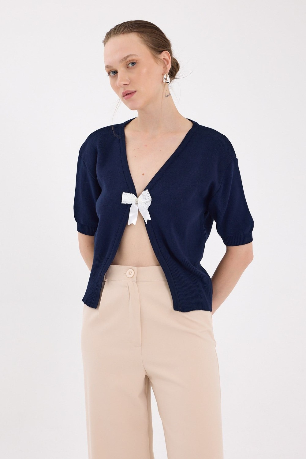 Kadın Süveter-Laci Fiyonk Detaylı Crop Triko Kadın Bluz 2415-rulem