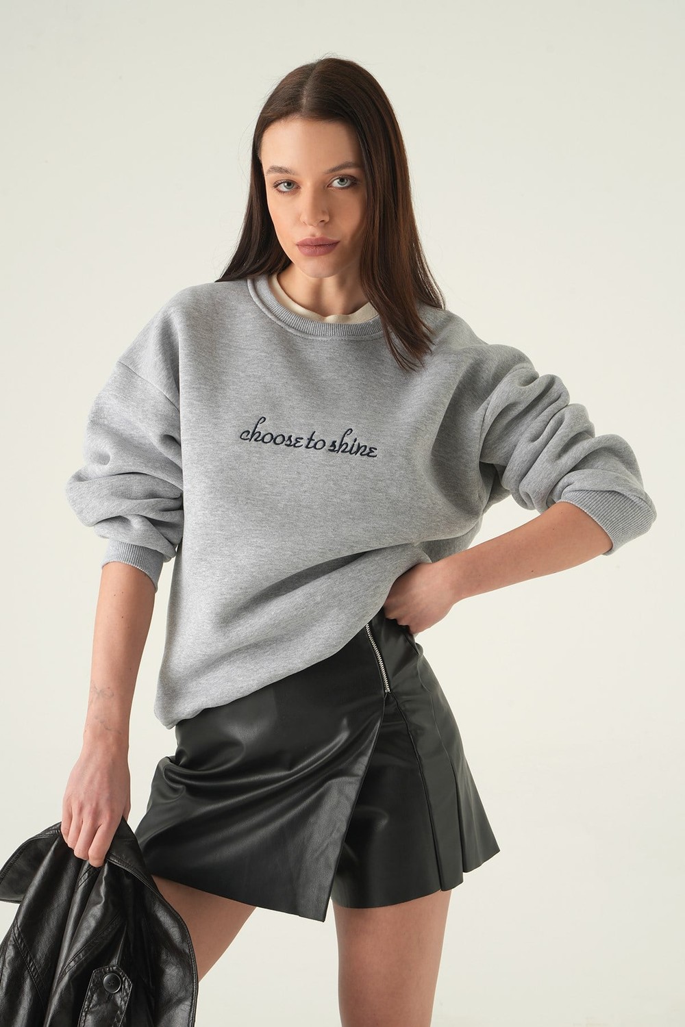 Kadın Sweatshirt-Bisiklet Yaka Sweat 1984 Gri -rulem